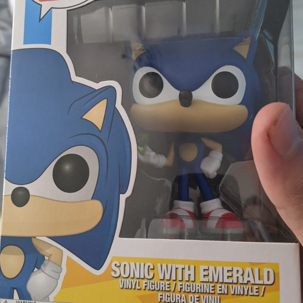 Sonic pop figure